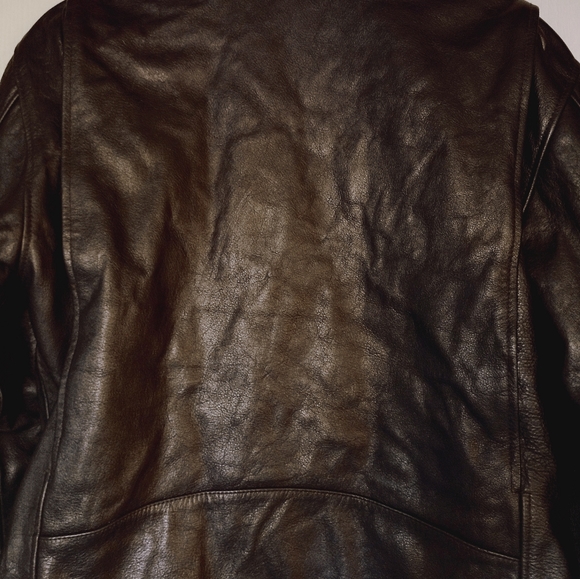 Men's Leather Jacket - Picture 4 of 5